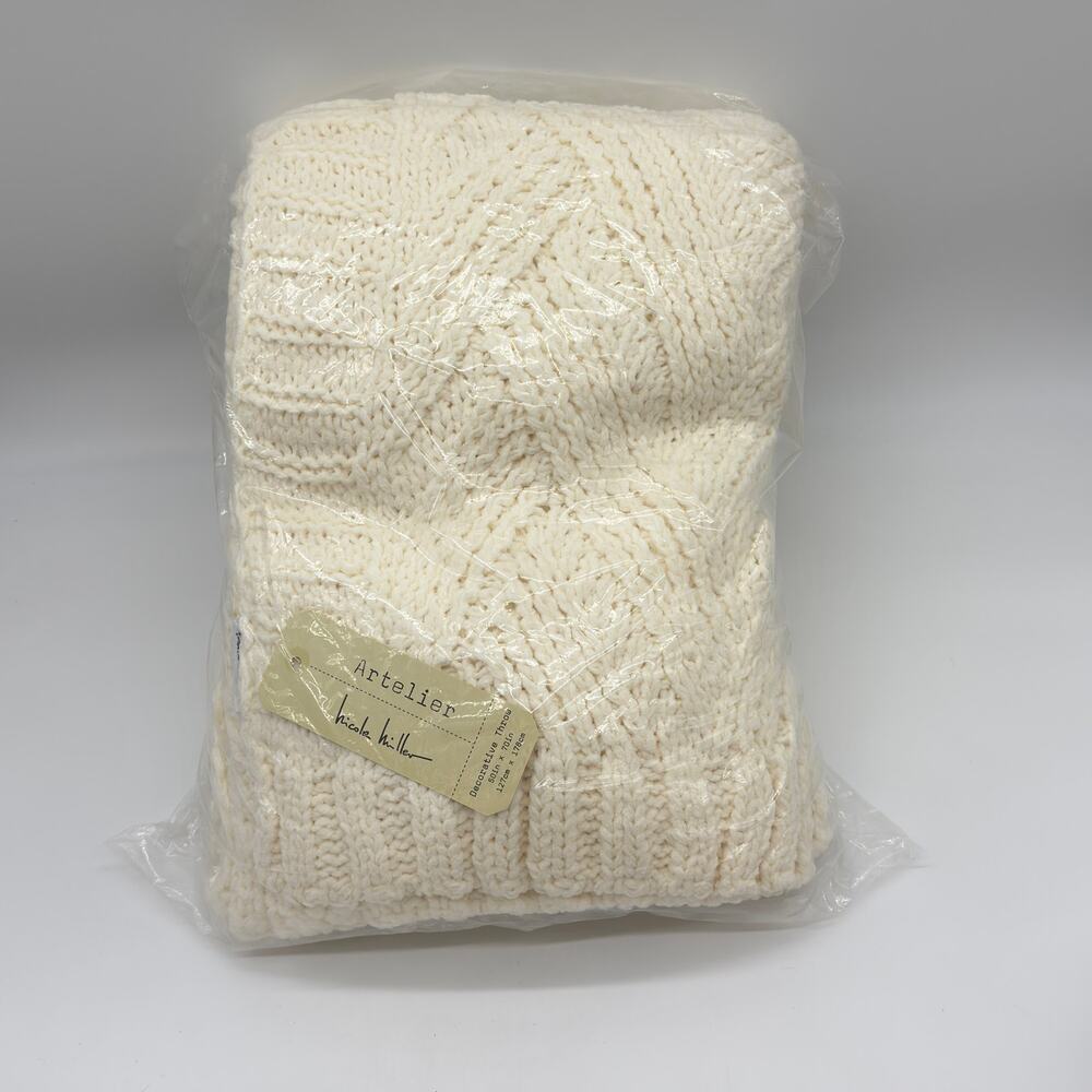 Nicole Miller Artelier Textured Chenille Decorative Throw Blanket Ivory NEW